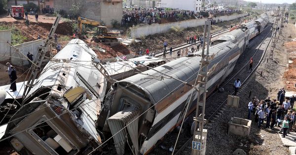 Foto: Estado en el que ha quedado el tren. (Reuters)