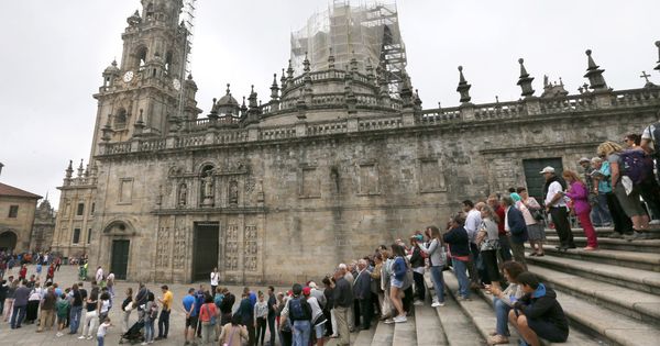 Foto: La Catedral de Santiago, destino final de los peregrinos (EFE/Lavandeira)