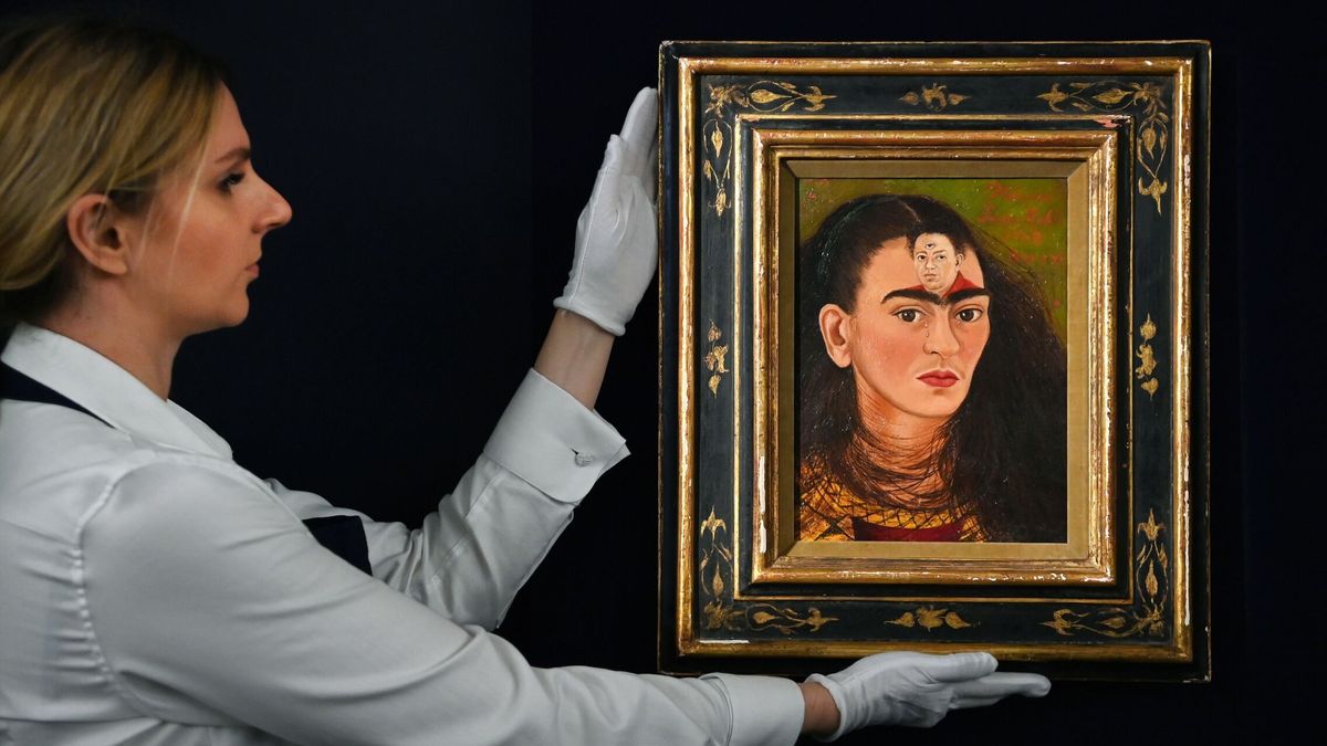 Quemar una pintura de Frida Kahlo para vender NFTs: ¿Jugada maestra o pifia?