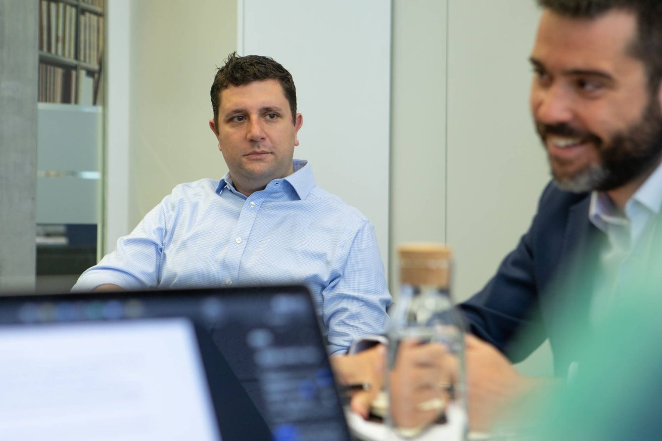Manuel Silva, socio y responsable de Inversiones de Santander InnoVentures, y Diego Díaz, responsable del Programa Start-Ups de Iberdrola.