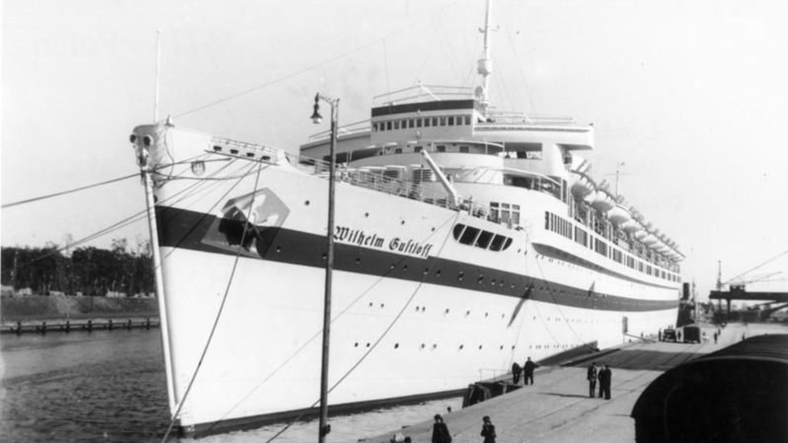 Foto: El MV Wilhelm Gustloff en Danzig.(Bundesarchiv)