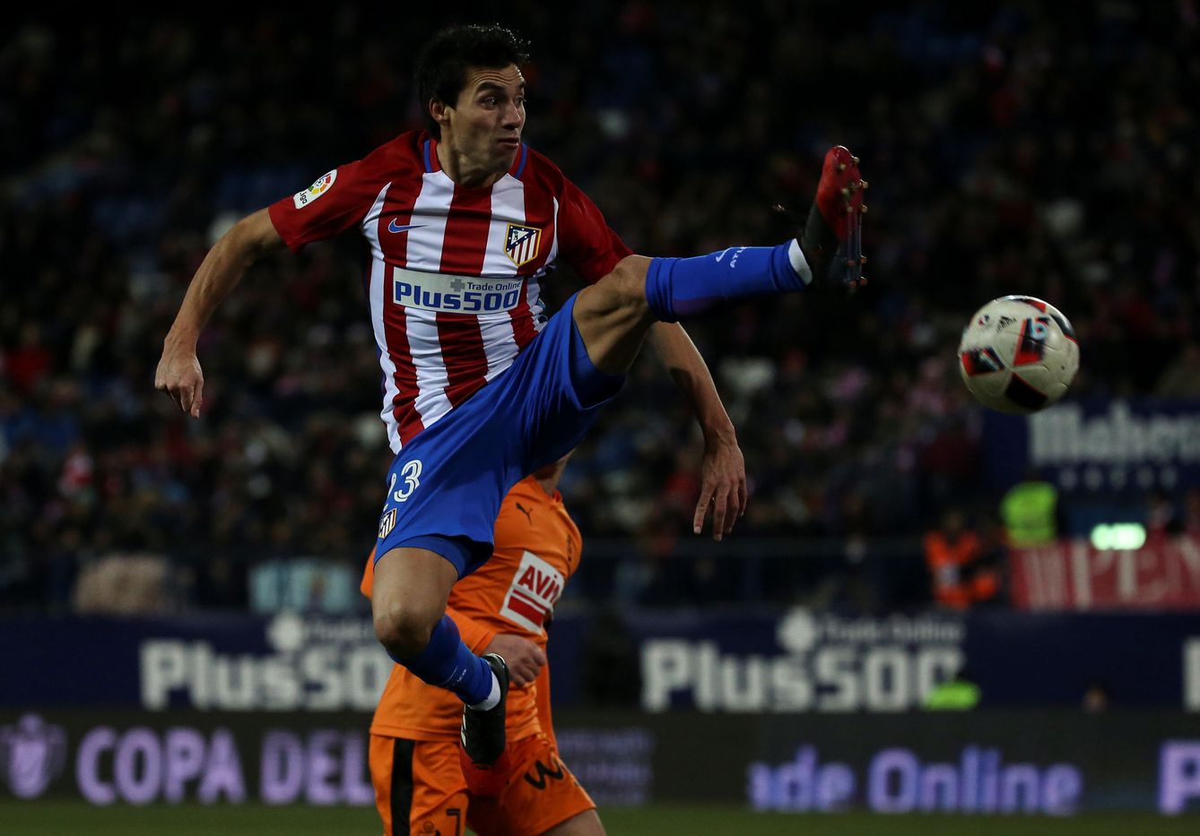 Gaitán jugó un buen encuentro (Sergio Pérez/Reuters).