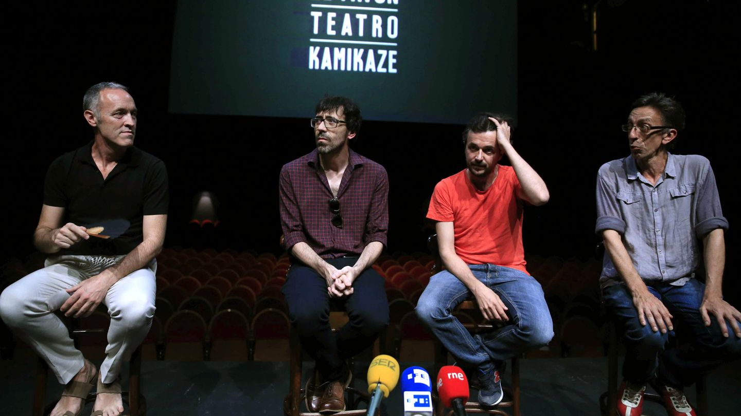 Miguel del Arco, Israel Elejalde, Jordi Buxó y Aitor Tejada durante la presentación del Pavón Teatro Kamikaze el año pasado (Efe)
