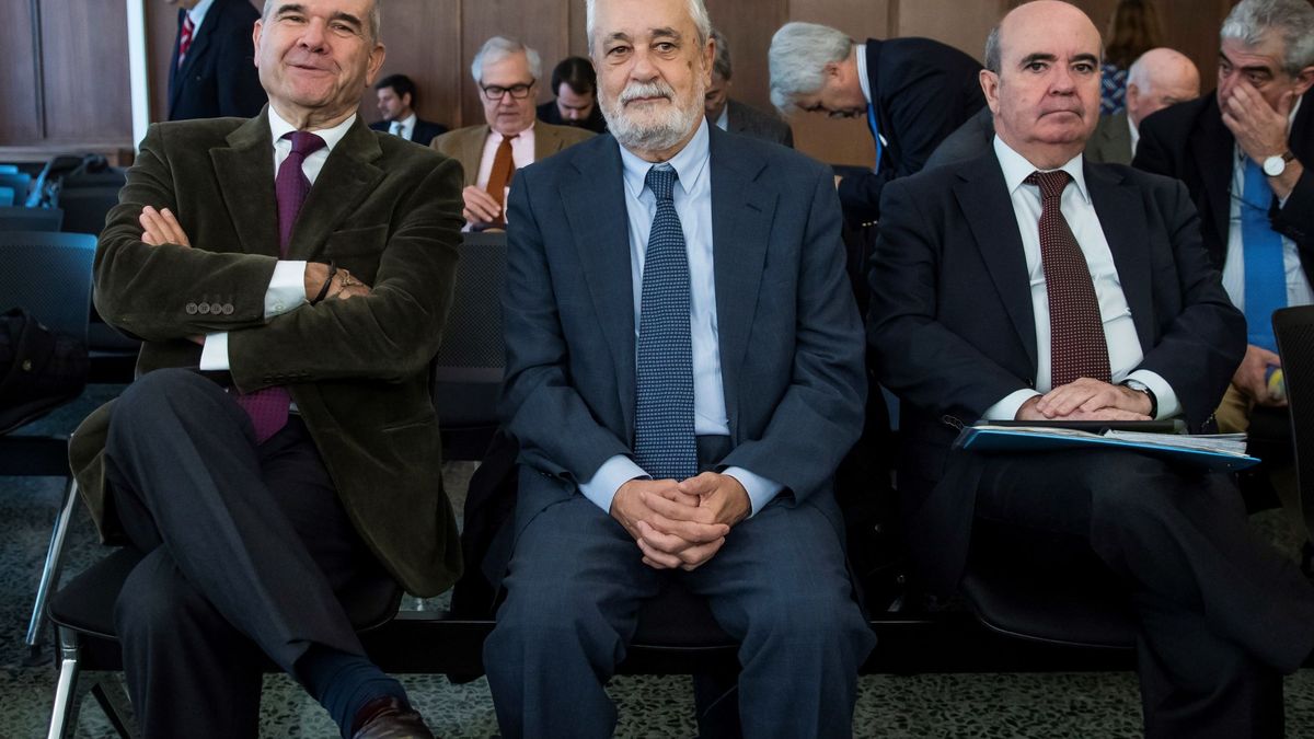 Ex altos cargos de la etapa PSOE controlan la agencia de los papeles ocultos de los ERE