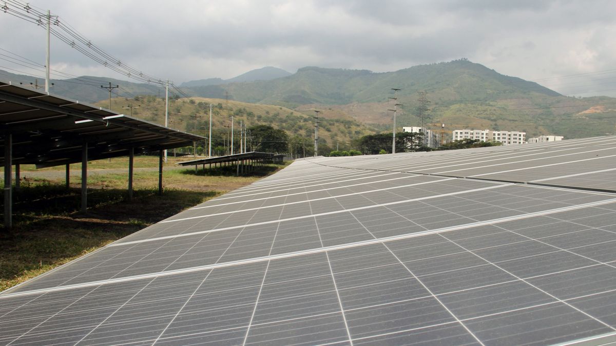 El fondo alemán Luxcara negocia con Forestalia la compra de su proyecto solar