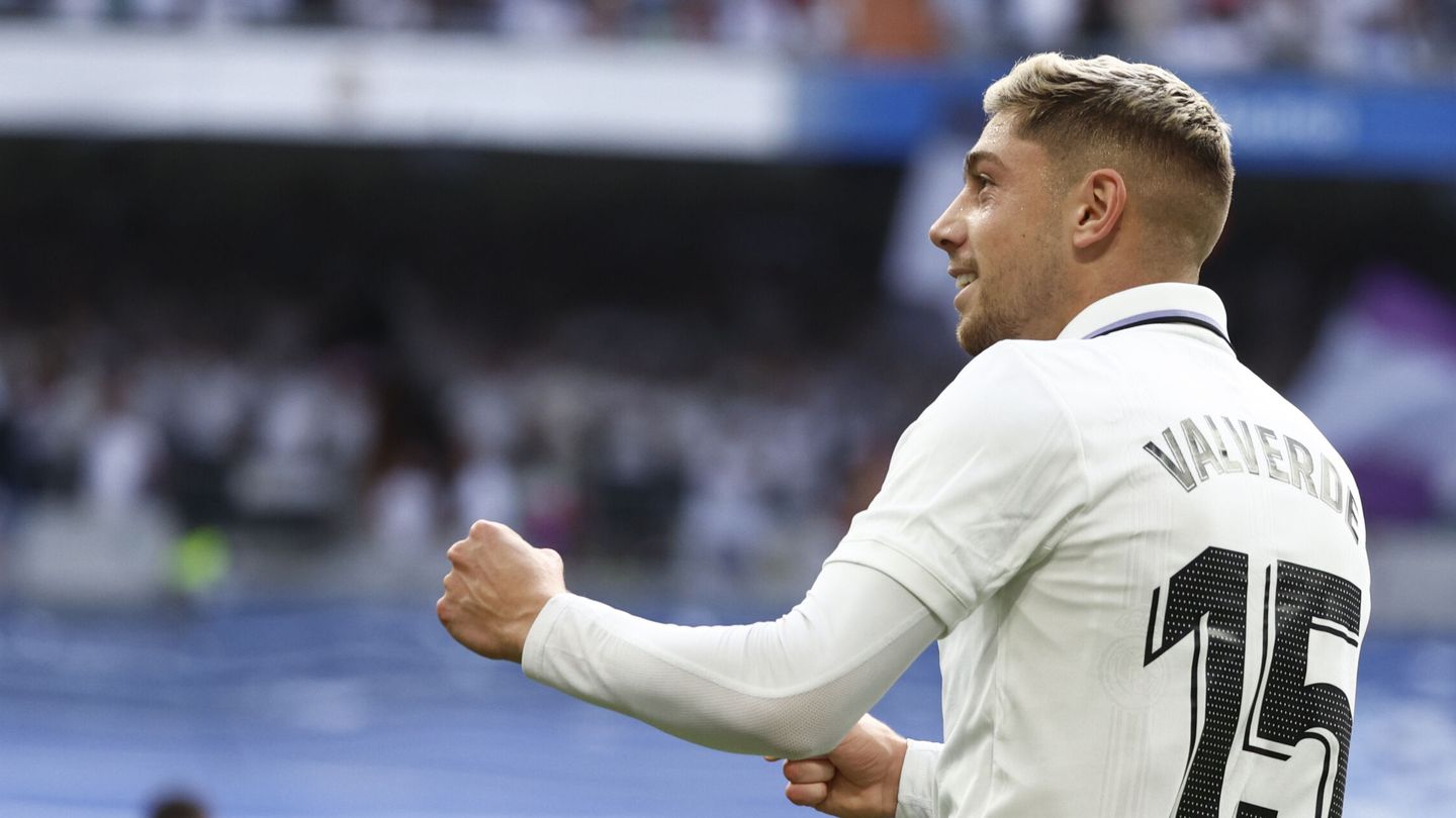 Valverde celebra el gol. (EFE/Rodrigo Jiménez)