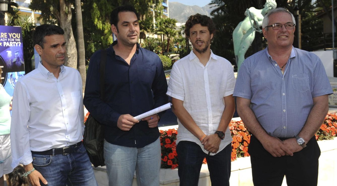 Los líderes de las cuatro formaciones políticas que han formado gobierno en Marbella. (EFE)