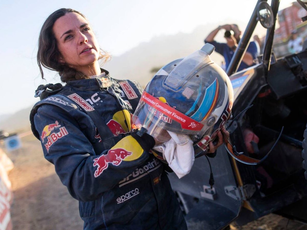 Foto: Cristina Gutiérrez en el rally Dakar 2024, donde se ha alzado con la victoria. (Europa Press)