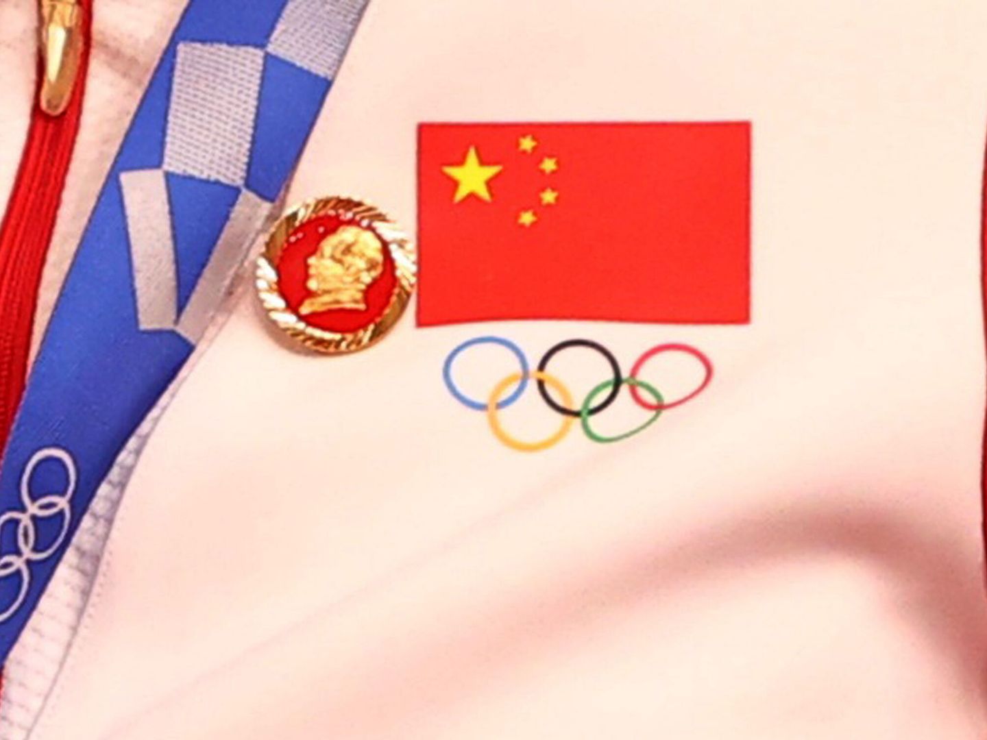 Detalle de la insignia que lucieron las ciclistas chinas. (Reuters)
