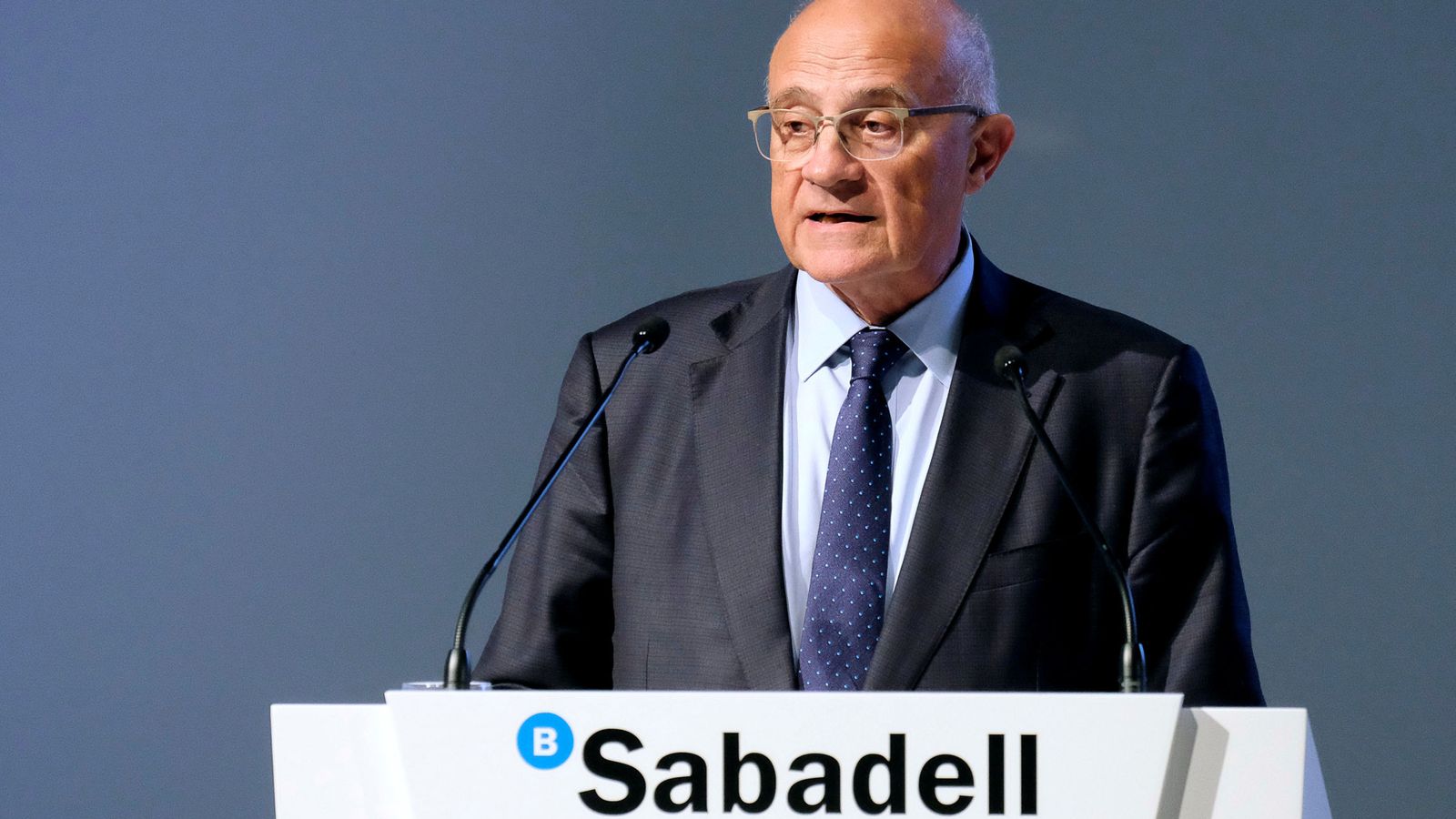 Foto: Josep Oliu, presidente de Banco Sabadell. (Reuters)