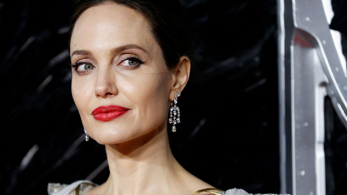 La mandíbula de Angelina Jolie, entre las más deseadas. (Reuters)