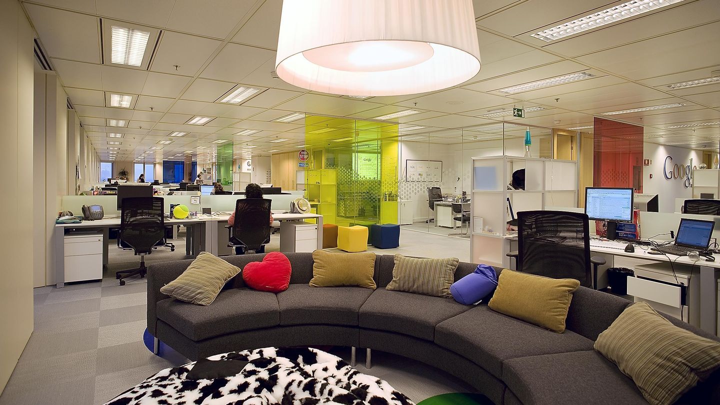 Área de descanso de las oficinas de Google en España.