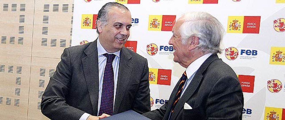 Foto: El baloncesto nacional y la 'Marca España' firman un acuerdo de colaboración