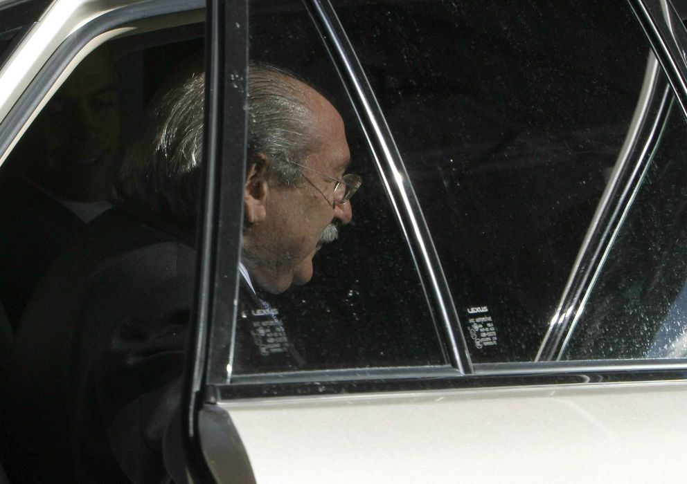 Foto: El expresidente de Sacyr tras declarar ante el juez Ruz