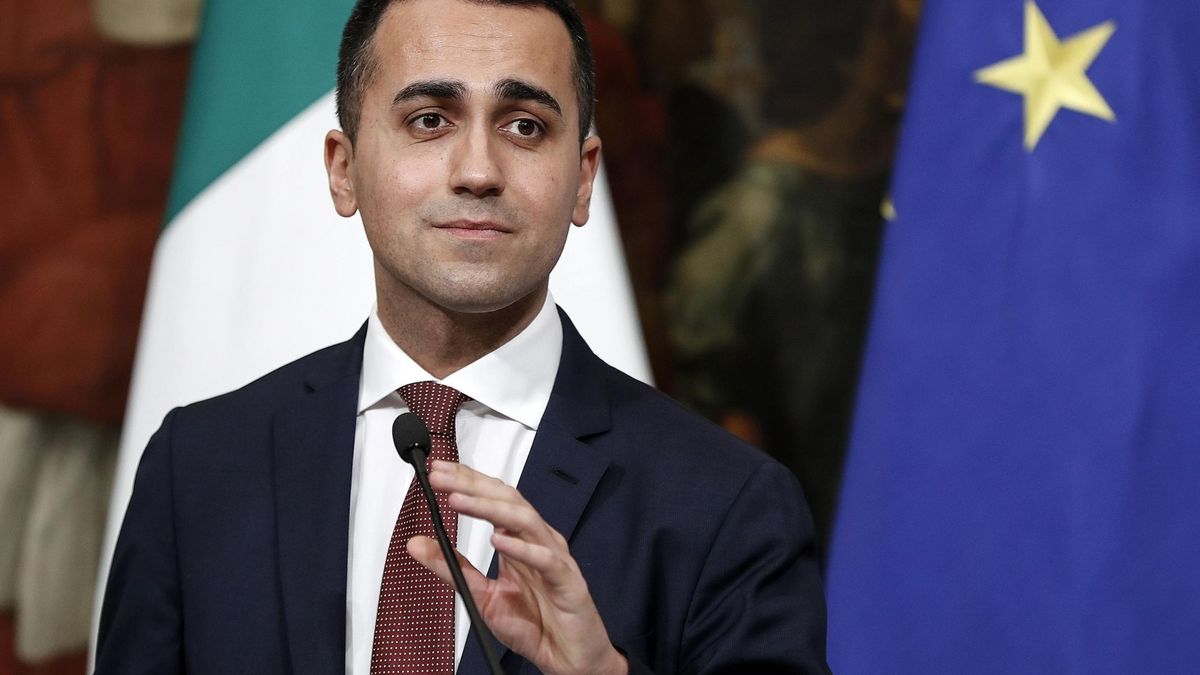Francia llama a consultas a su embajador en Italia por la "injerencia" de Di Maio