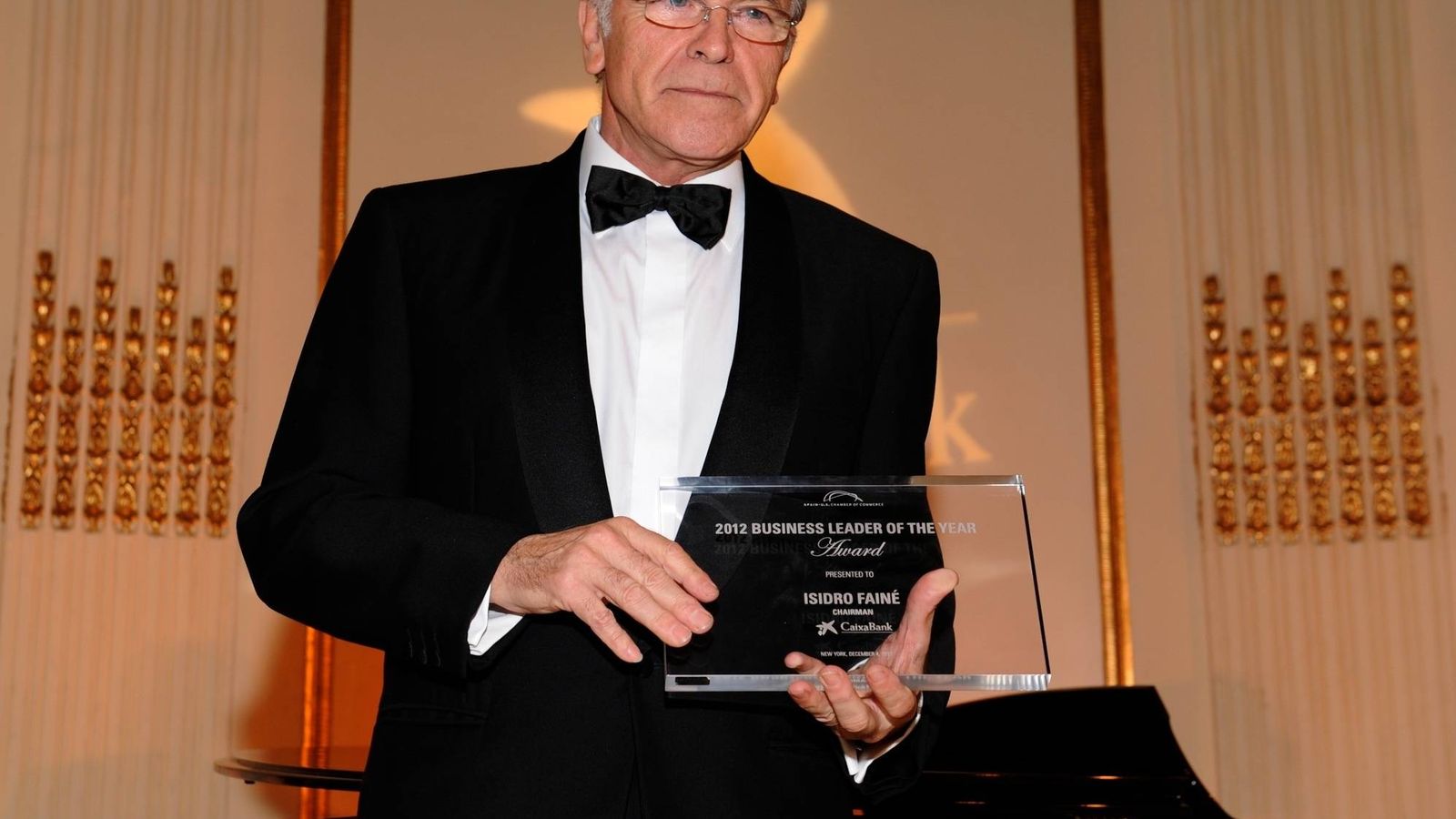 Foto: El presidente de CaixaBank premiado por la Cámara de Comercio de España-Estados Unidos como 'empresario del año' en 2012. (Caixa)