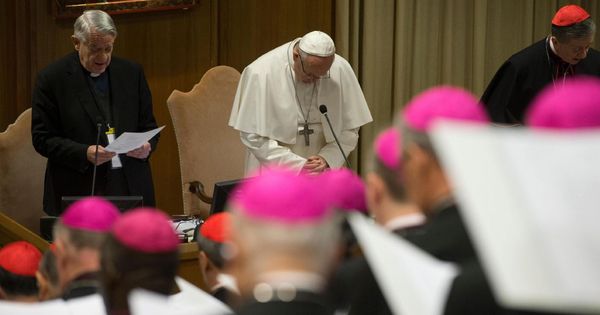 Foto: El papa Francisco durante la segunda jornada de la cumbre sobre abusos a menores que se celebra en el Vaticano. (Reuters)