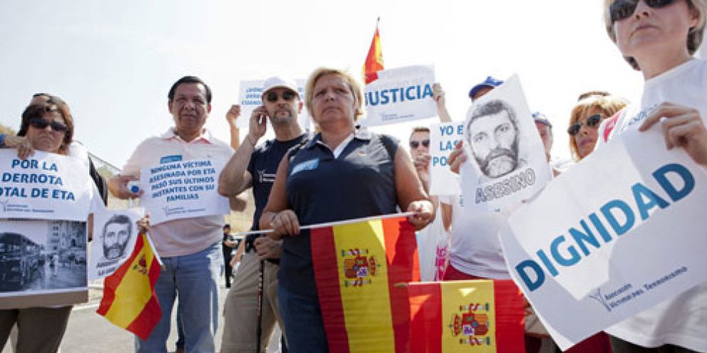 Foto: Interior se reúne con las víctimas de ETA por el 'caso Bolinaga'