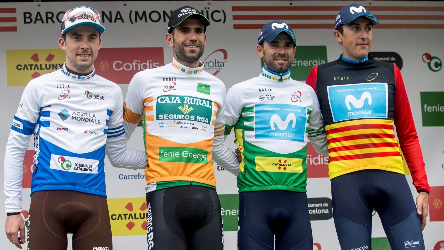 Todos los jerseys de la Volta. A la derecha, Marc Soler, primer catalán en la clasificación general. (EFE)
