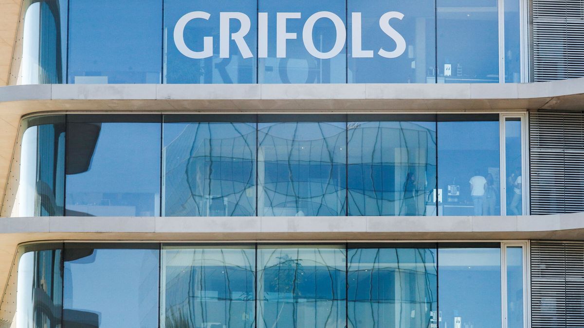 Grifols cae un 2% tras su política para recuperar bonus erróneamente pagados a ejecutivos