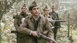 ¿Está el enemigo? Gila contó tan bien la Guerra Civil porque la vivió, mató y casi murió fusilado