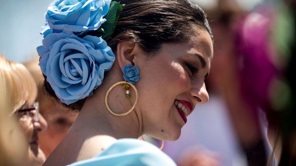 Inés Arrimadas acapara todas las miradas con su look flamenco