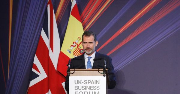 Foto: Felipe VI, rey de España, preside el foro empresarial hispano-británico en Londres. (EFE)