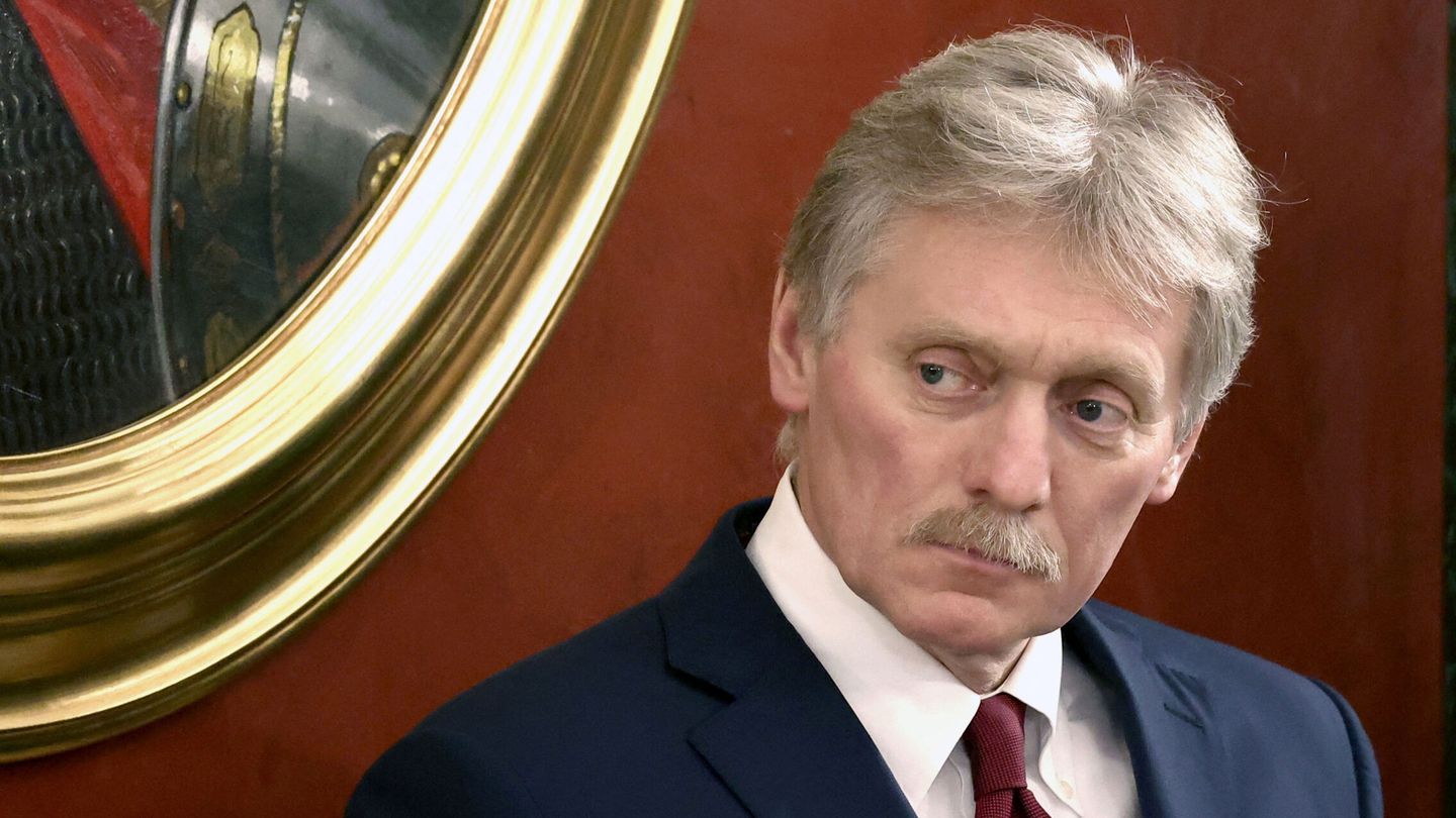 Kremlin spokesman Dmitry Peskov attends a news conference of Russian President Vladimir Putin after a meeting of the State Council on youth policy in Moscow, Russia, December 22, 2022. Sputnik Valeriy Sharifulin Pool via REUTERS ATTENTION EDITORS - THIS IMAGE WAS PROVIDED BY A THIRD PARTY. 