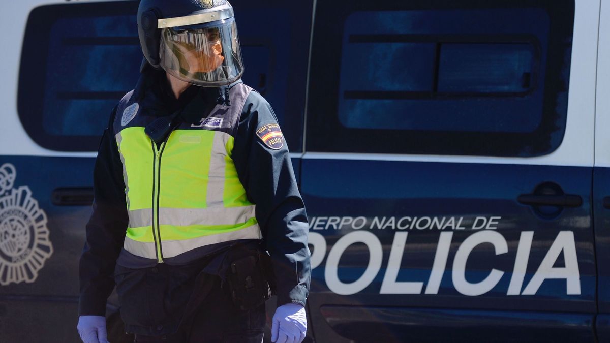 Muere a los 63 años el primer policía nacional en activo en Madrid por coronavirus