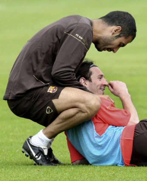 Foto: Proponen a Guardiola como sustituto de Maradona