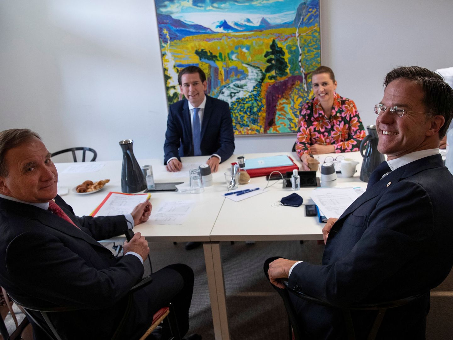 El primer ministro holandés, el primer ministro sueco, el canciller austriaco y la primera ministra danesa. (EFE)
