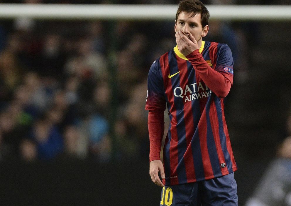Foto: Messi, en un duelo de esta temporada (EFE).