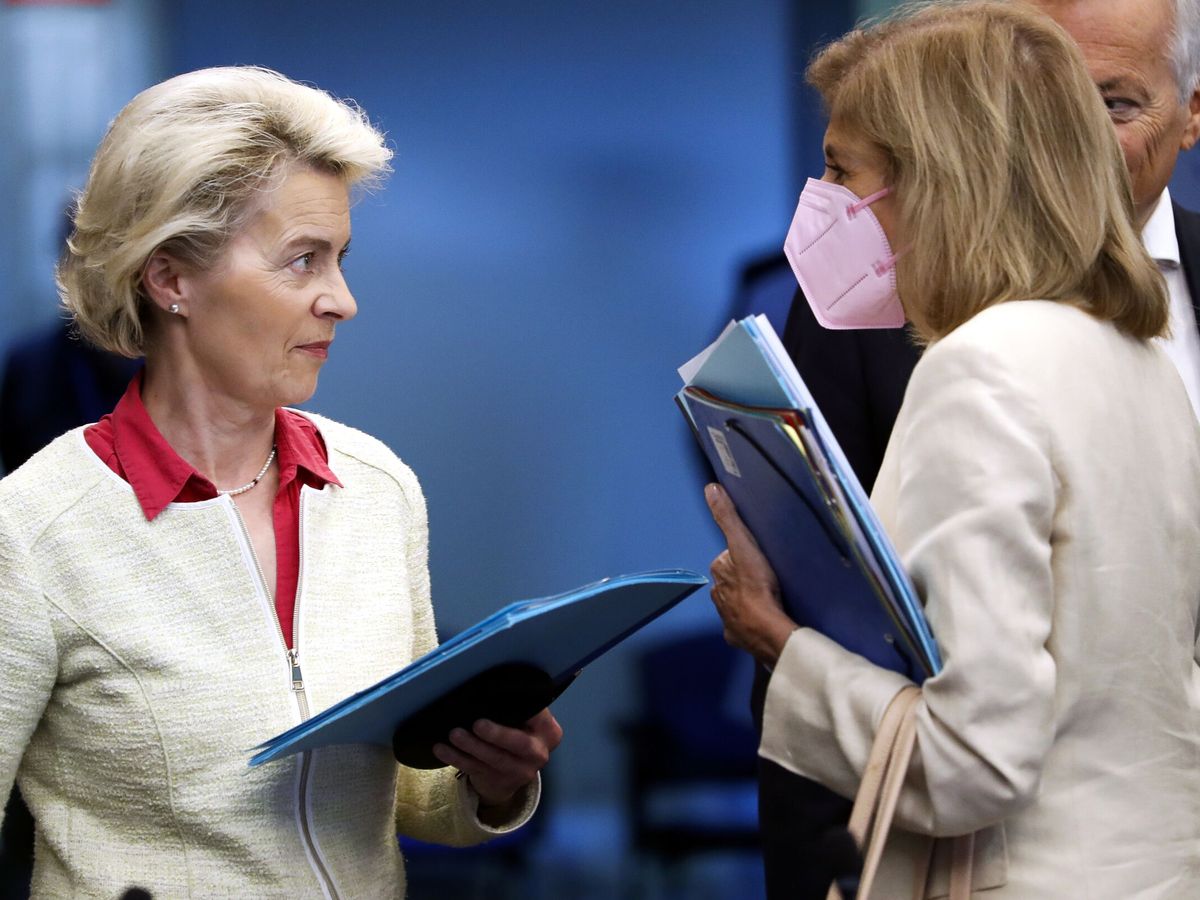 Foto: La presidenta de la Comisión Europea (CE), Ursula von der Leyen. (EFE/Julien Warnand)