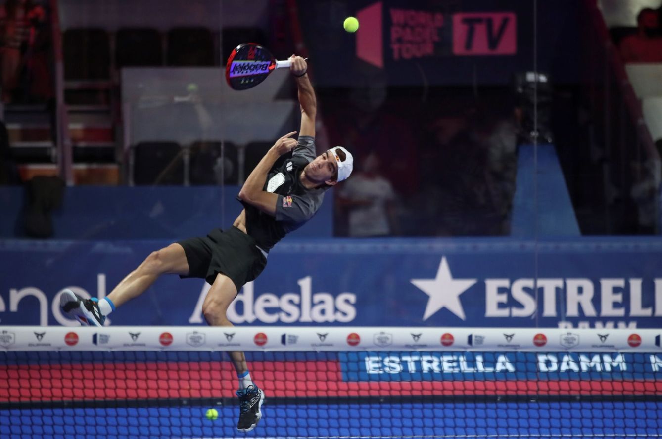 Juan Lebrón, durante en la final masculina del torneo 'Estrella Damn Master Final'. (EFE/David Fernández) 