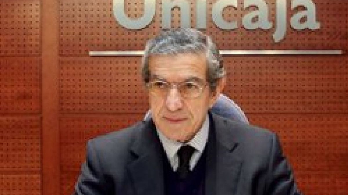 Medel reorganiza la dirección de Unicaja con dos nuevos directores generales adjuntos