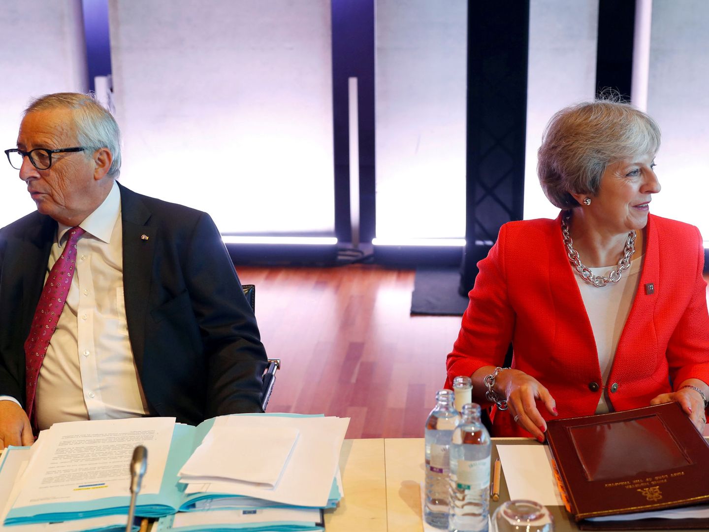 Jean-Claude Juncker y Theresa May, en una foto de archivo. (Reuters)