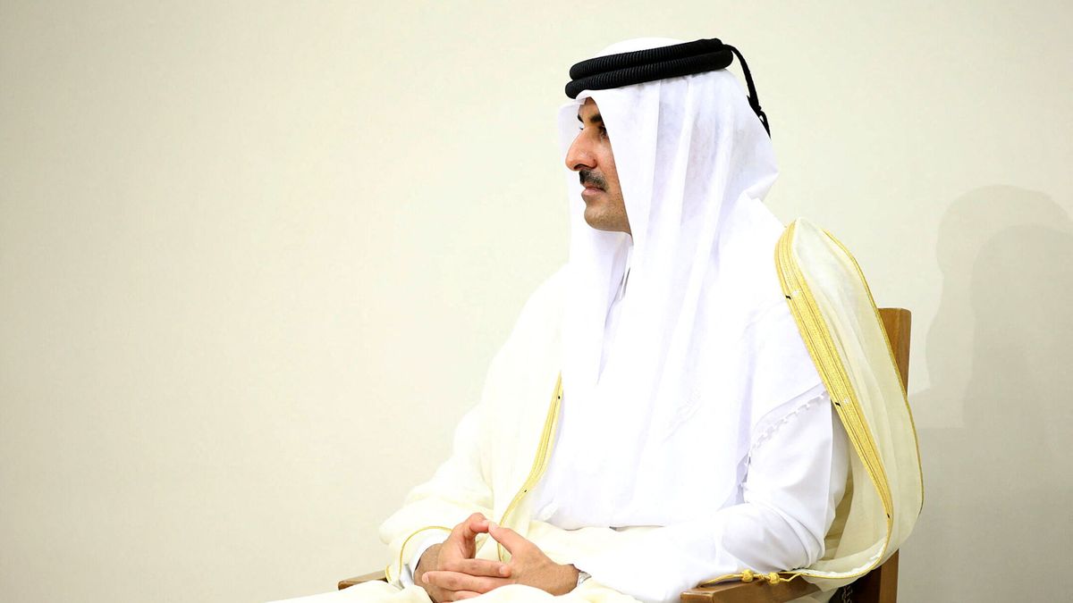 El emir de Qatar inicia mañana una visita de marcado carácter económico a España