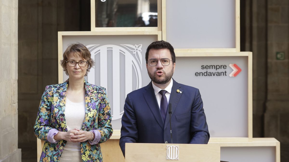 La negativa de Serret a dimitir da alas a Laura Borràs para seguir presidiendo el Parlament