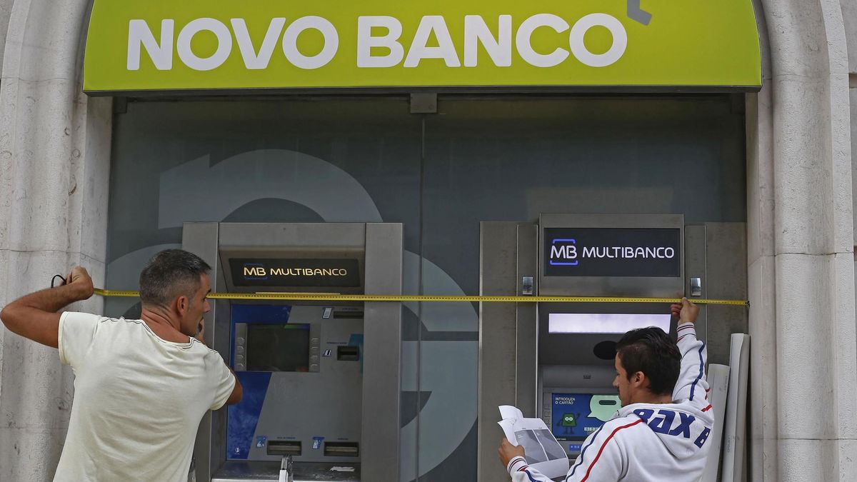 Santander y CaixaBank velan armas ante la subasta de Novo Banco en Portugal