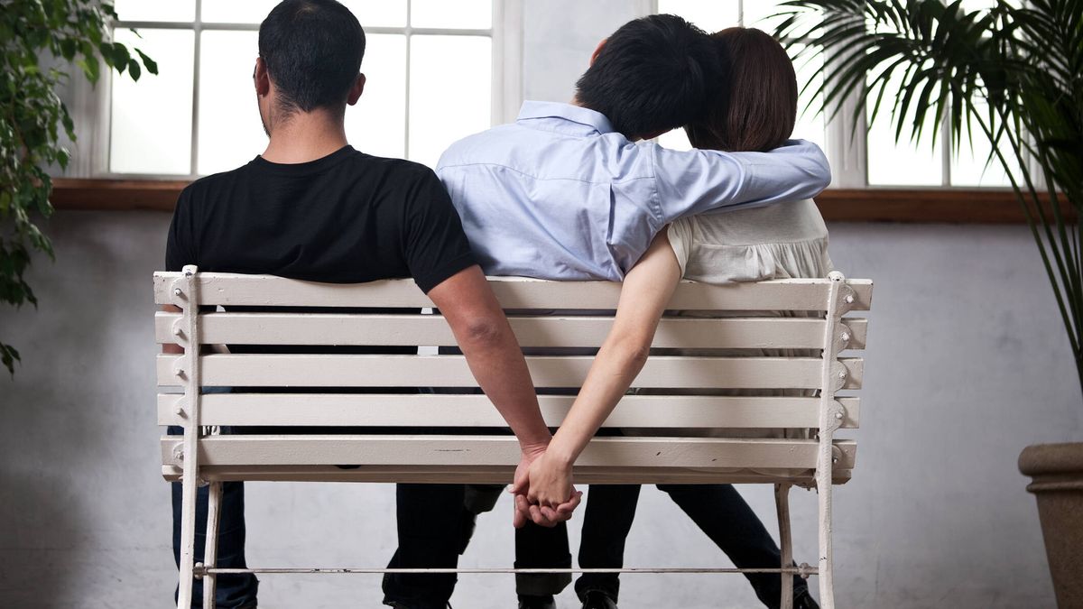 ¿Cuánto de posible es pillar una infidelidad? Un estudio analiza el efecto contagio