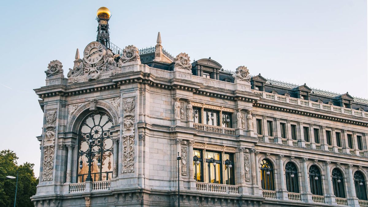 El Banco de España cita a las fundaciones bancarias y pide más profesionalización