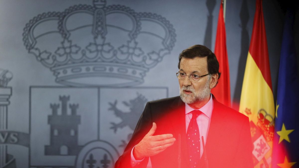Desbandada en el equipo económico ante la debacle electoral y los cambios de Rajoy