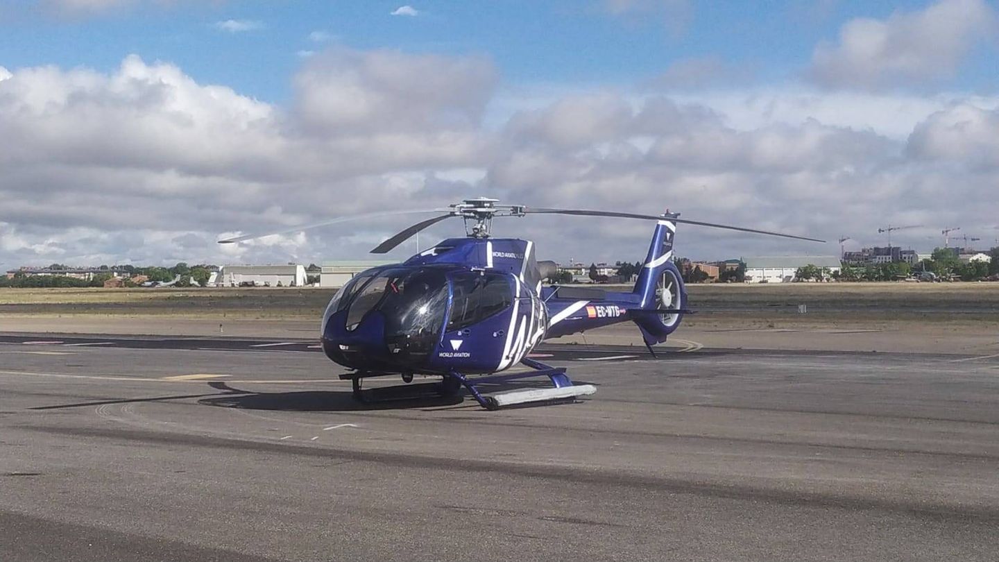 Helicóptero de Airbus de la compañía World Aviation Group en su base de Cuatro Vientos