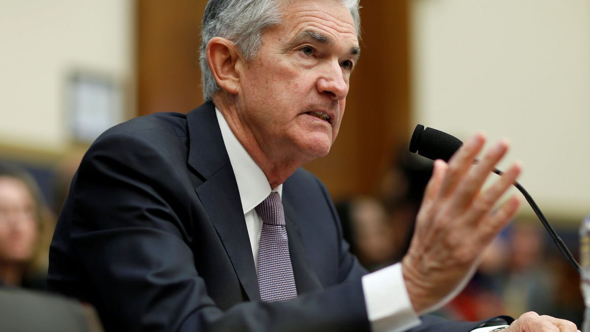 Powell, duro en su estreno en la Fed: la volatilidad no impedirá más alzas de tipos