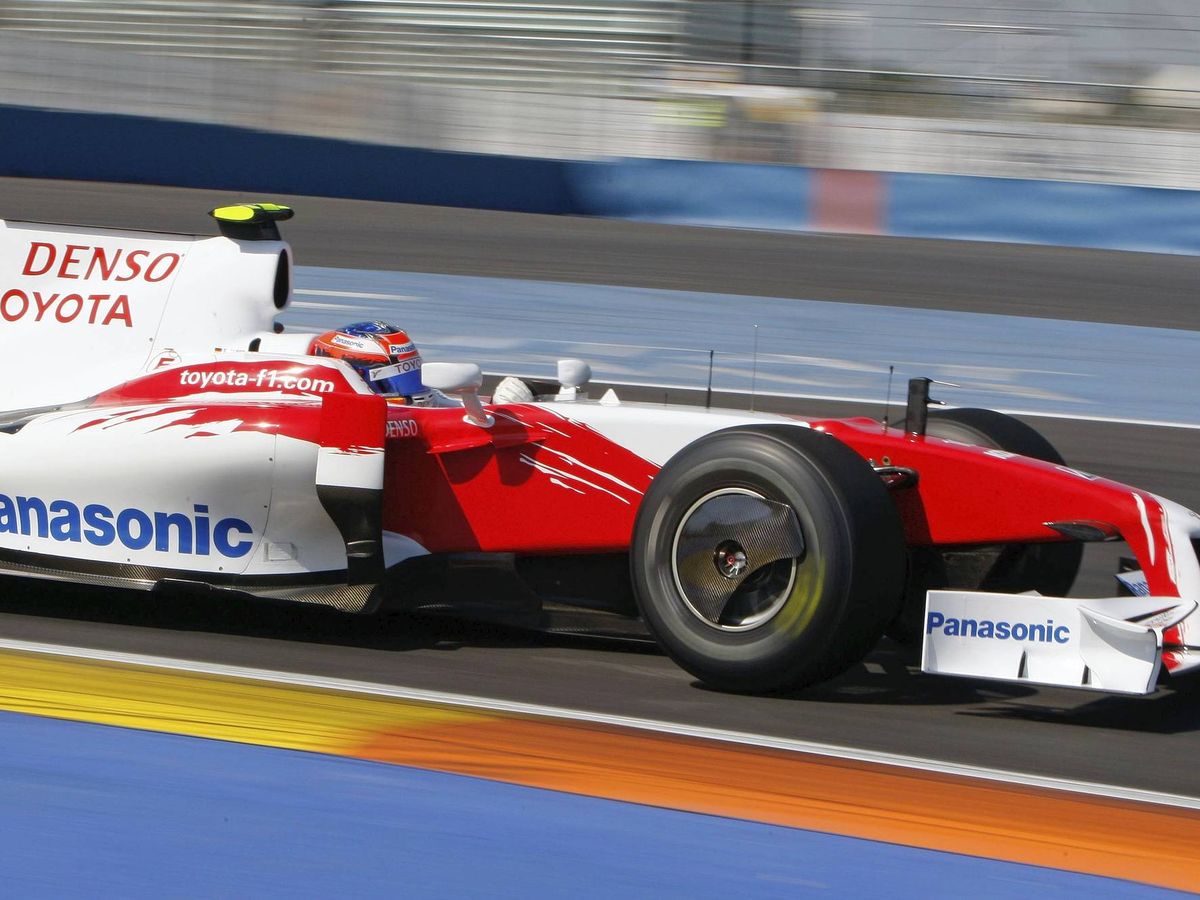 Foto: Toyota en 2009, su último año de participación en F1. (EFE/Juan Carlos Cárdenas)