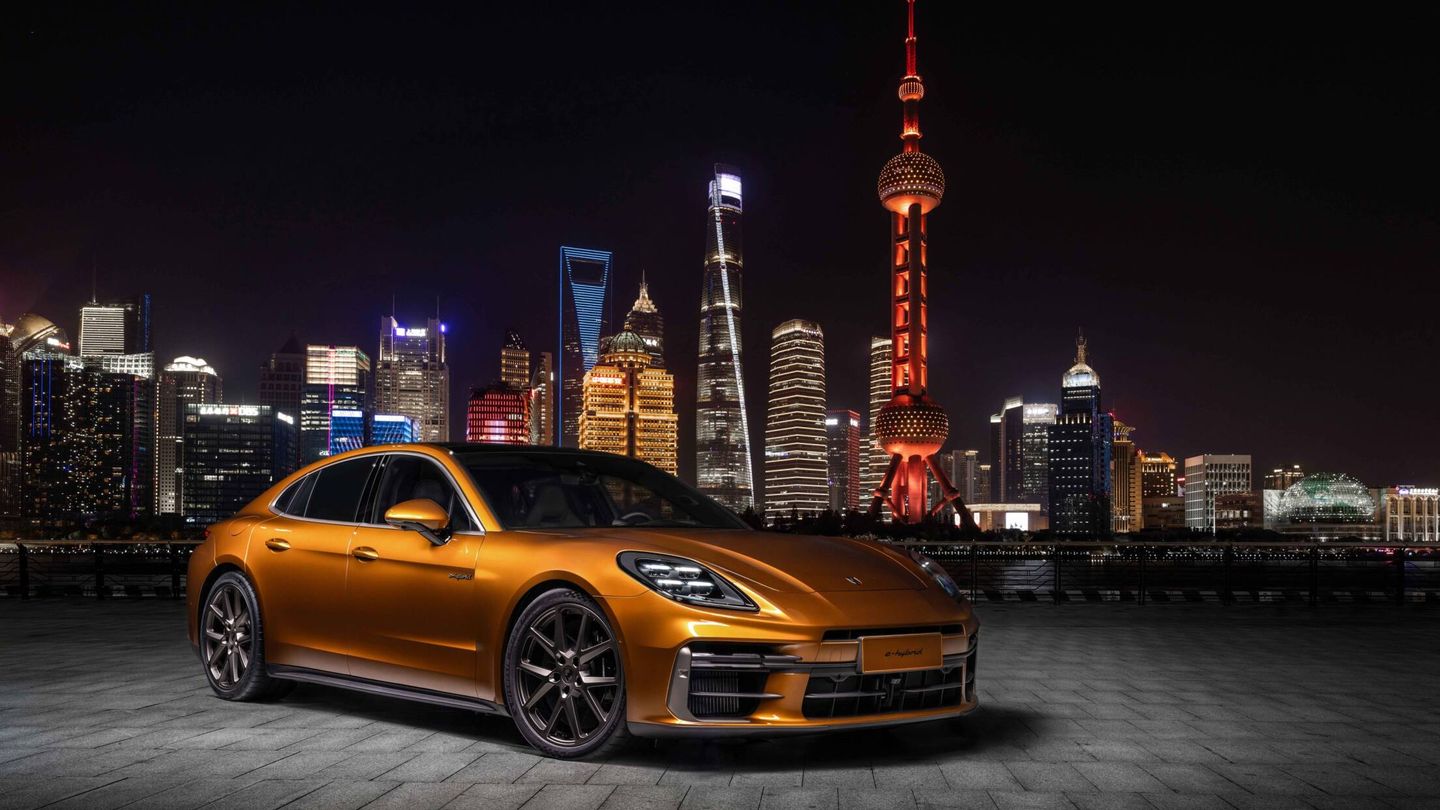 Aunque el coche se iba a presentar en Dubai, finalmente se trasladó el evento a Shanghai.