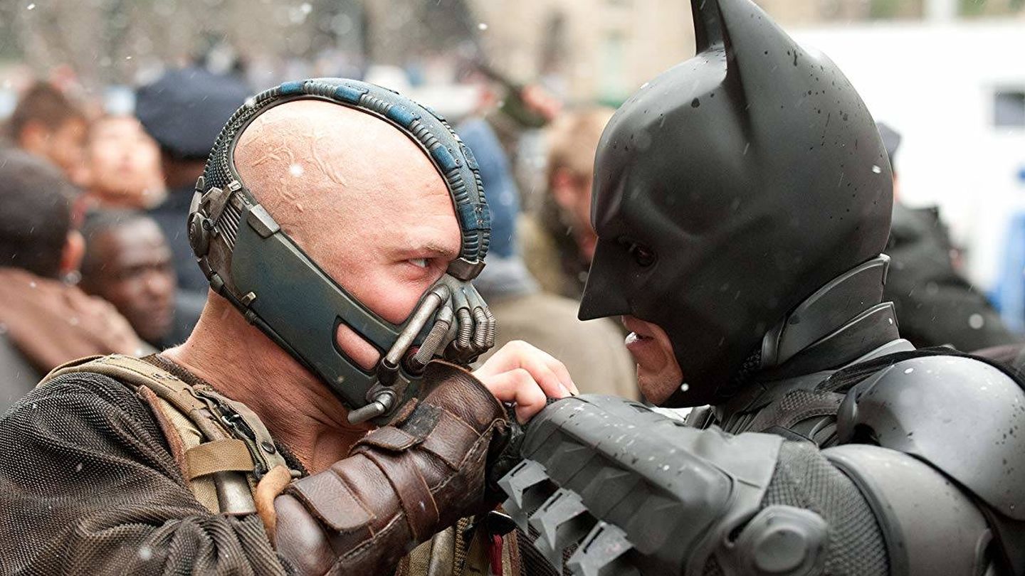 Tom Hardy y Christian Bale hacen manitas en 'El caballero oscuro: la leyenda renace'