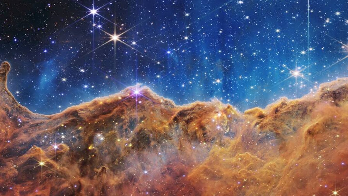 Foto del telescopio James Webb Webb revela los 'Acantilados Cósmicos'. (NASA)