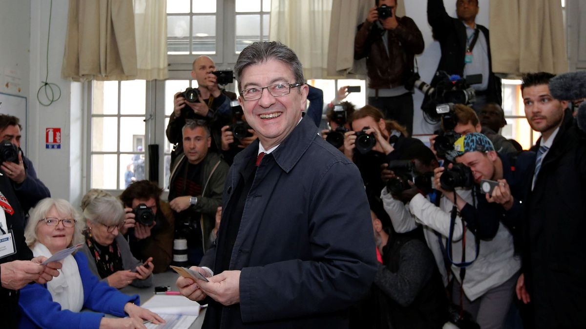 Mélenchon sería el más votado en los territorios franceses de ultramar