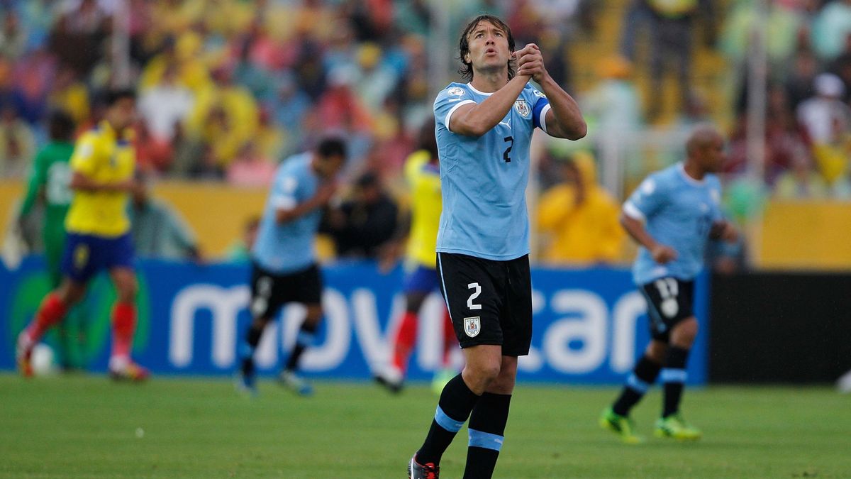 La selección uruguaya tendrá que jugar la repesca por cuarto Mundial consecutivo